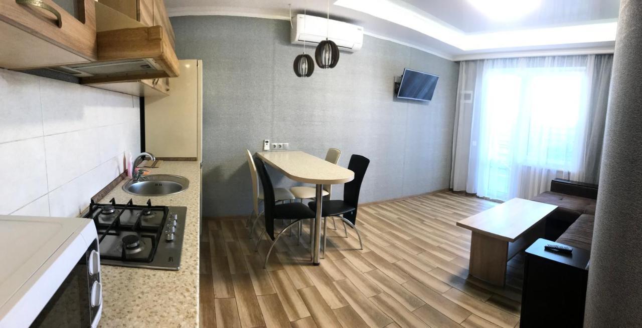 오데사 Apartamenti Mayak 아파트 외부 사진